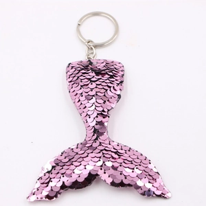 Portachiavi a coda di sirena rosa glitterato con paillettes e anello in metallo
