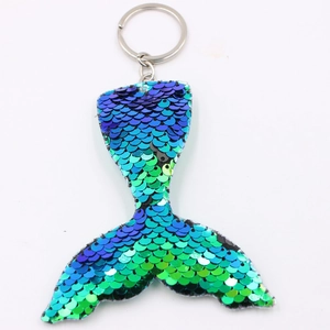 Portachiavi a coda di sirena colorato con paillettes reversibili e anello in metallo