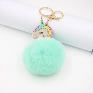Porte-clés licorne en peluche vert menthe avec anneau doré pour sacs et accessoires