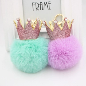 Lot de porte-clés couronne en peluche vert menthe et lilas avec perles et métal doré