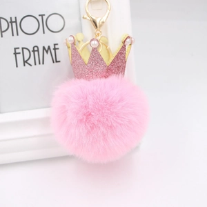 Porte-clés Métal Boule de Poils Couronne 3D Strass Imitation Künstliche Perle Bijou de Sac Décoration Suspendue Voiture Femme