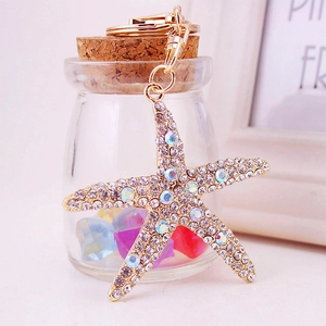 Creative crystal starfish keychain with sparkling rhinestones and golden metal clasp