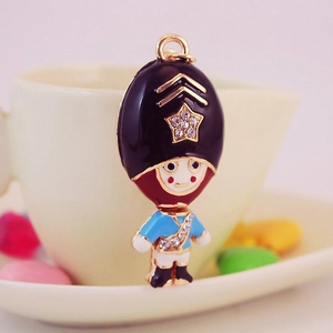 Creative royal guard keychain with blue uniform and rhinestones for bags and keys