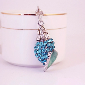 Creative sea shell keychain with blue rhinestones and light green resin shell