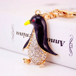 Cute Penguin Keychain For Women Zinc Alloy Rhinestone Animal Bag Pendant Enamel Gold Tone Key Ring Fashion Jewelry Gift