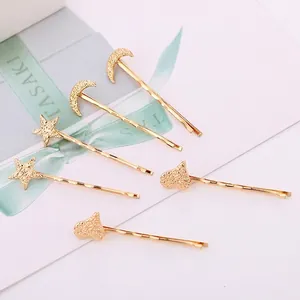 Korean Style Gold Alloy Geometric Moon Star Heart Hair Clip Elegant Hammered Texture Metal Hairpin For Women Daily Accessories
