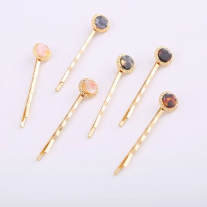 Set of 6 minimalist golden alloy hair clips with circular tortoiseshell marble patterns