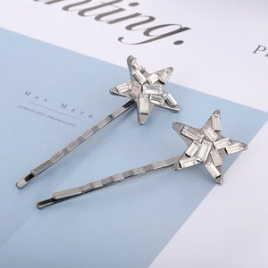 Barrettes à cheveux étoile en cristal avec pinces ondulées gunmetal pour un look chic