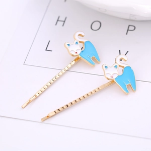 Cute golden cat claw hair clips with light blue and white enamel for daily hairstyling
