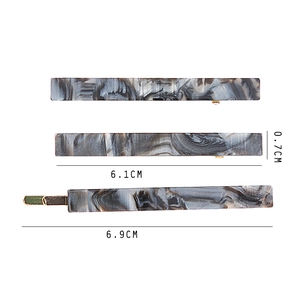 Three-piece set of gray marble acetate rectangular hair clips with detailed dimensions