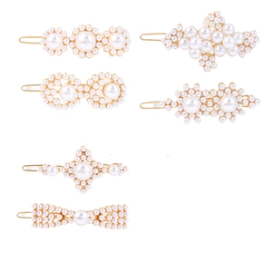 Elegantes 6-teiliges Perlen-Haarclip-Set mit goldenem Metallsockel in floralen Designs