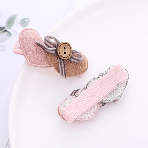 Barrettes à cheveux en feutre rose et marron avec nœuds en velours et boutons