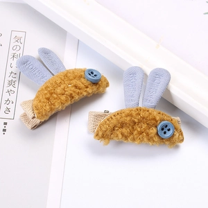 Détails des barrettes en peluche oreilles de lapin avec laine douce et texte mode