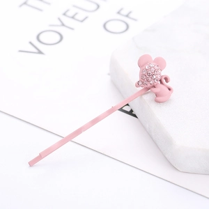 Pince à cheveux souris rose avec strass brillants et finition mate pour femmes et filles