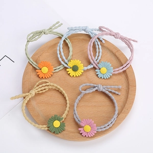 Lot de 5 chouchous marguerites de style coréen avec fleurs en résine et élastiques colorés