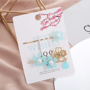 Set di 3 eleganti fermagli per capelli floreali con petali blu opaco, perle e nappe d'oro