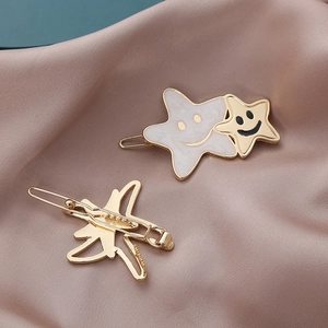 Barrettes à cheveux étoile avec visage souriant en alliage doré et émail blanc