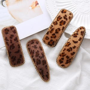 Leopard Print Plush Hair Clips With Rhinestones Rectangular Waterdrop BB Clips Fashion Bangs Side Clips For Women