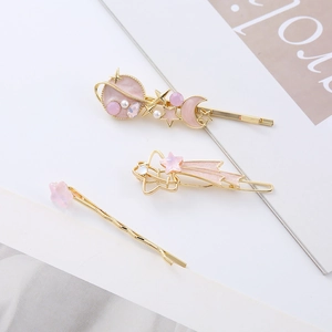 Cute golden hair clip set with pink stars, moons and pearls for girls dream style