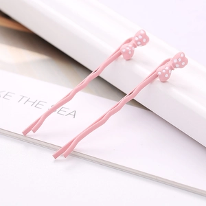 Barrettes à cheveux minimalistes roses avec nœuds et jolis motifs à pois blancs