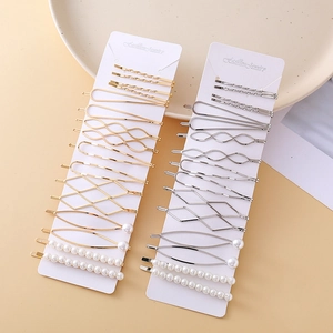 Lot de 16 barrettes minimalistes dorées et argentées avec perles sur carte blanche
