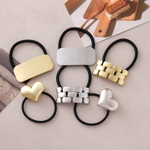 Set of 6 minimalist hair ties with heart and geometric brushed metal charms