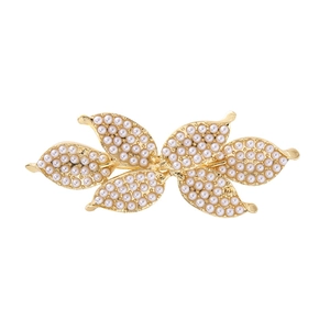 Elegant gold leaf hairpin with white pearls in a classic French vintage style