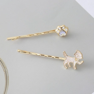 Set di fermagli per capelli a gatto dorati con smalto rosa e ciondolo a cuore
