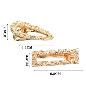 Detailed size guide for gold hammered hair clips including drop and rectangle shapes