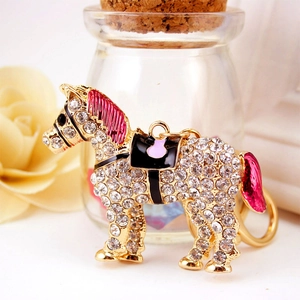 Golden horse keychain with crystal rhinestones and pink enamel for handbag decoration