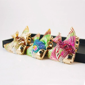 Mignon Porte-clés Poisson Tropical en Strass Émail Pendentif Sac de Poisson en Métal Accessoires Bijoux Cadeau pour Femmes