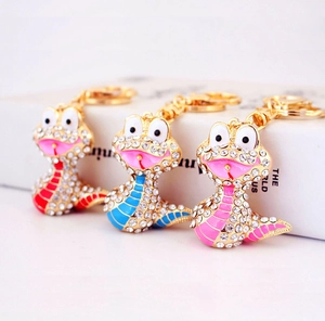 Porte-clés serpent de dessin animé avec émail coloré et strass brillants lot de 3