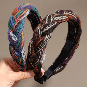 Knitted twist headband set for women with anti-slip teeth and colorful wool weave