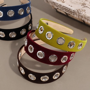 Serre-têtes en velours style punk avec œillets métalliques en cinq couleurs variées