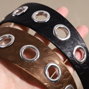 Fashion wide metal grommet headband with leopard texture in black and brown punk style