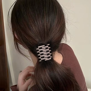 Minimalist matte pink hair claw clip for women, elegant hairstyle accessory for low ponytail