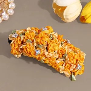Handmade Yellow Fabric Flower Duckbill Clip For Women Satin Ribbon Rose Hair Pin With Rhinestone Fairy Style Hair Accessories
