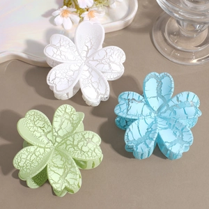 Floral hair claw set with ice-cracked texture in white, blue and green colors
