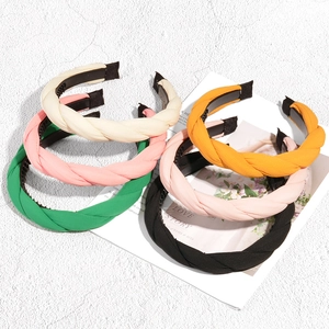 Women Braided Twist Headband Solid Color Polyester Cotton Hairband With Non-Slip Teeth Simple Fashion Hair Accessories Headwear