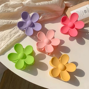 Matte Flower Hair Claw Clip For Women Girls Sweet Frosted Large Floral Hair Clips Candy Color Hair Accessories Headwear
