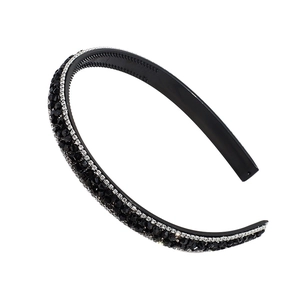 Serre-tête baroque avec cristaux noirs et strass argentés, design antidérapant élégant
