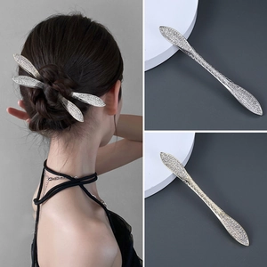 Pic à Cheveux Minimaliste en Alliage avec Strass pour Femme Épingle à Cheveux Forme de Feuille de Navette Doré Argenté Accessoires de Coiffure