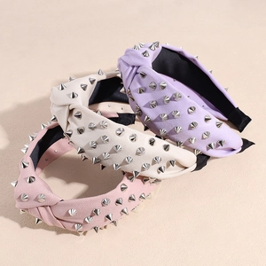 Bandeaux noués en tissu avec rivets en rose, beige et lilas pour femmes