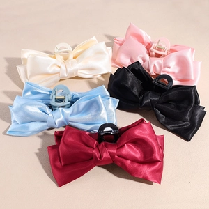 Pince à Cheveux Nœud Papillon en Satin Surdimensionné Style Français Élégant Nœud en Tissu Pince Requin pour Femme