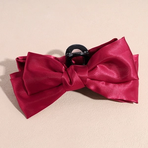 Grande pince à cheveux élégante avec nœud en satin bordeaux pour femmes chic