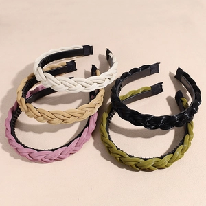 Women's Braided PU Leather Headband Simple Solid Color Anti-Slip Hair Band With Teeth Fashion Hair Accessories For Wash Face