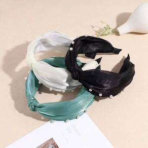 Serre-Tête Noué en Satin pour Femmes Avec Fausses Künstliche Perles Bord Large Torsadé Accessoires Cheveux Élégants Style Coréen pour Mariage