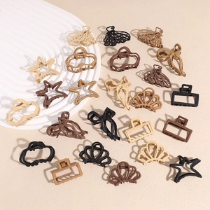 Elegant Small Matte Metal Hair Claw Clip Star Crown Butterfly Shape Shark Clip Irregular Fashion Hair Accessory For Women