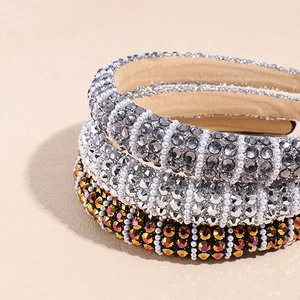 Luxury padded headband with sparkling rhinestones and pearls in a baroque style design