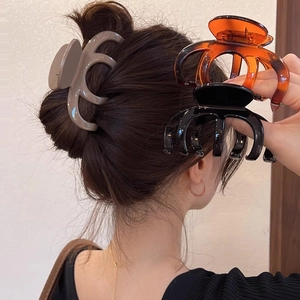 Grande Pince à Cheveux Poulpe Maintien Fort Antidérapante en Acrylique Épingle à Cheveux Shark Accessoires Femmes